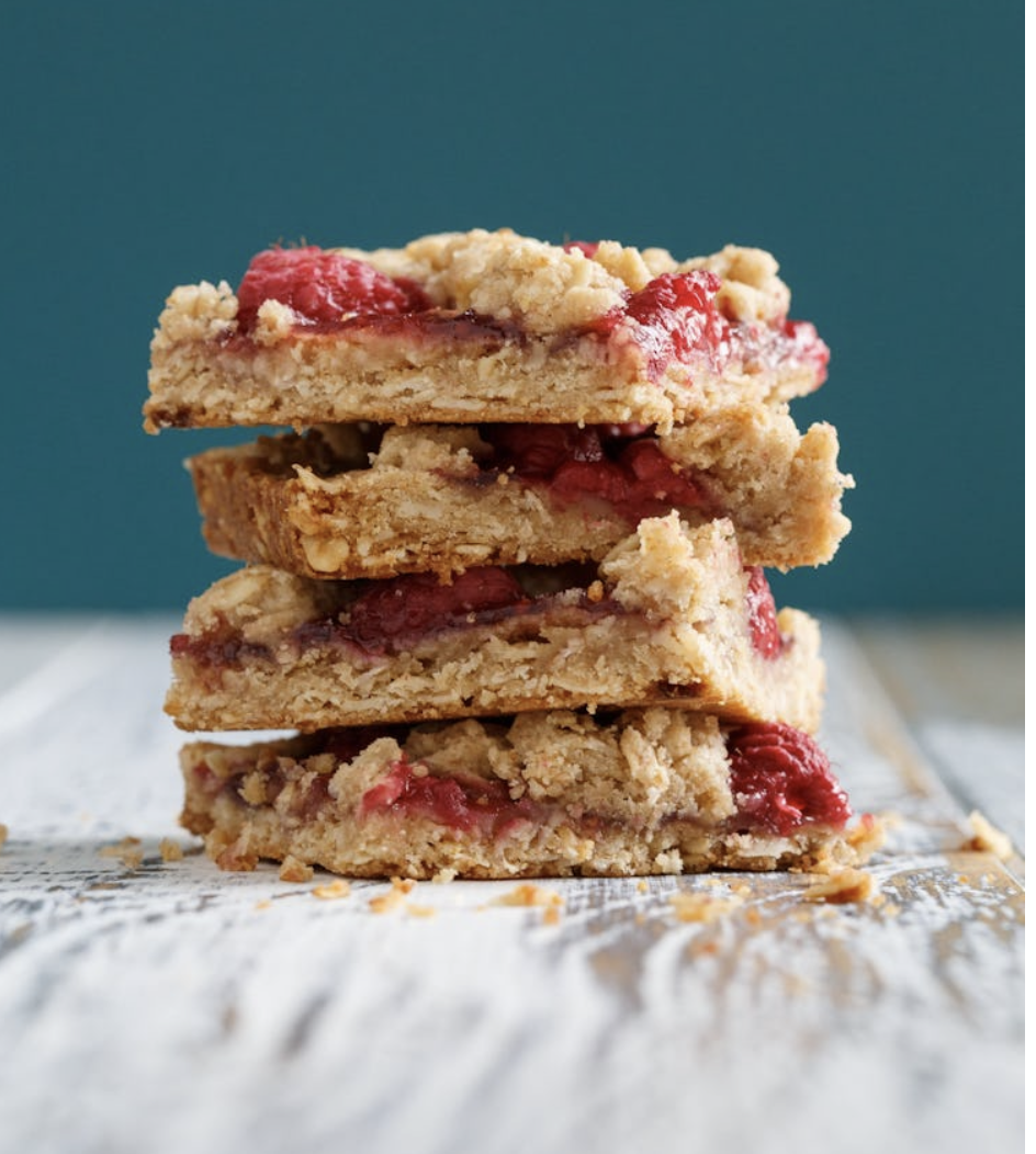 Strawberry crumble bars